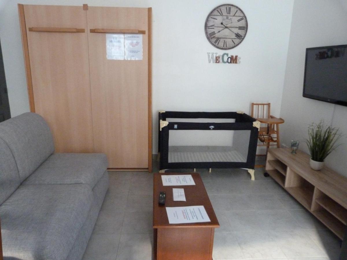 Appartement T.2 - Parking -Gratuit Vierzon Exteriér fotografie