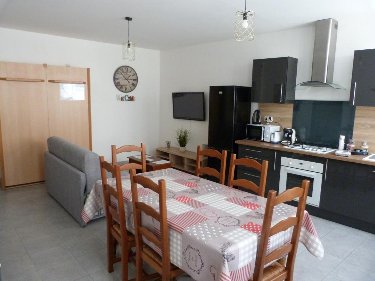 Appartement T.2 - Parking -Gratuit Vierzon Exteriér fotografie
